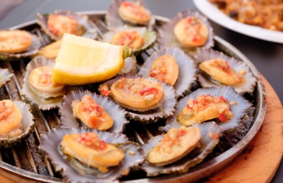 Grilled limpets